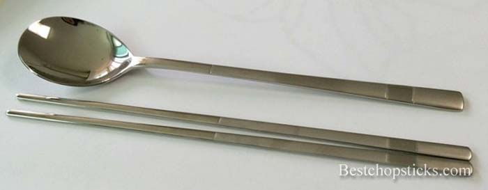 Why are chopsticks made of steel popular in Korea