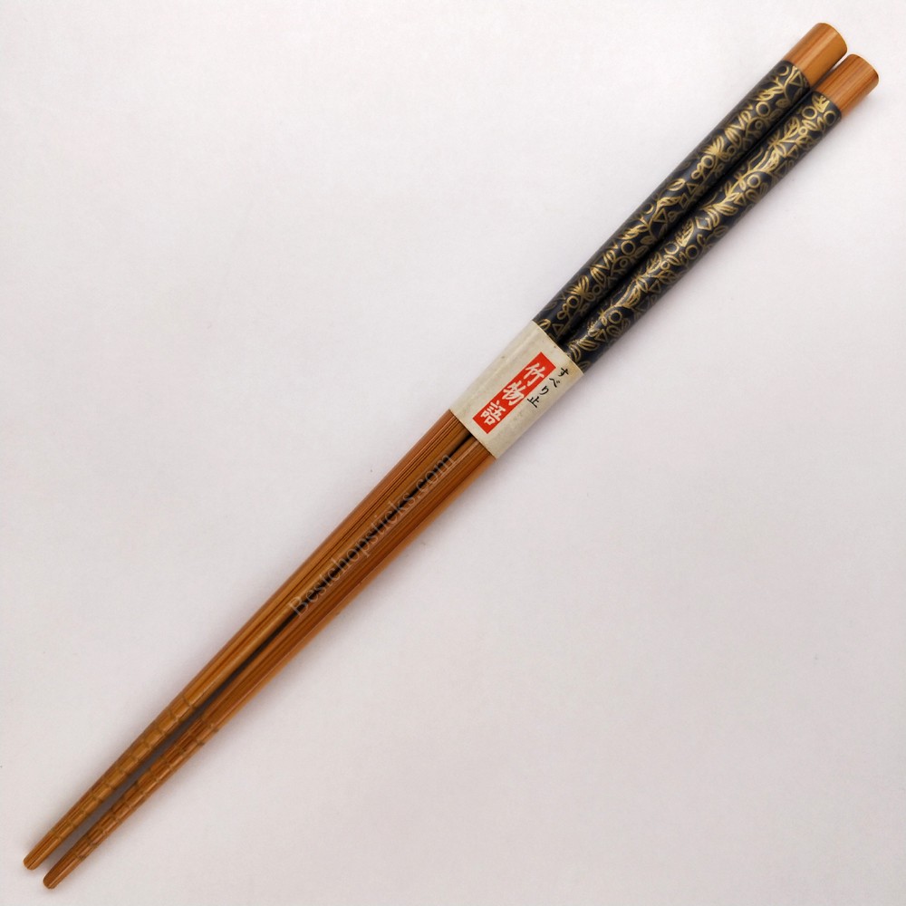 Several carbonized bamboo chopsticks